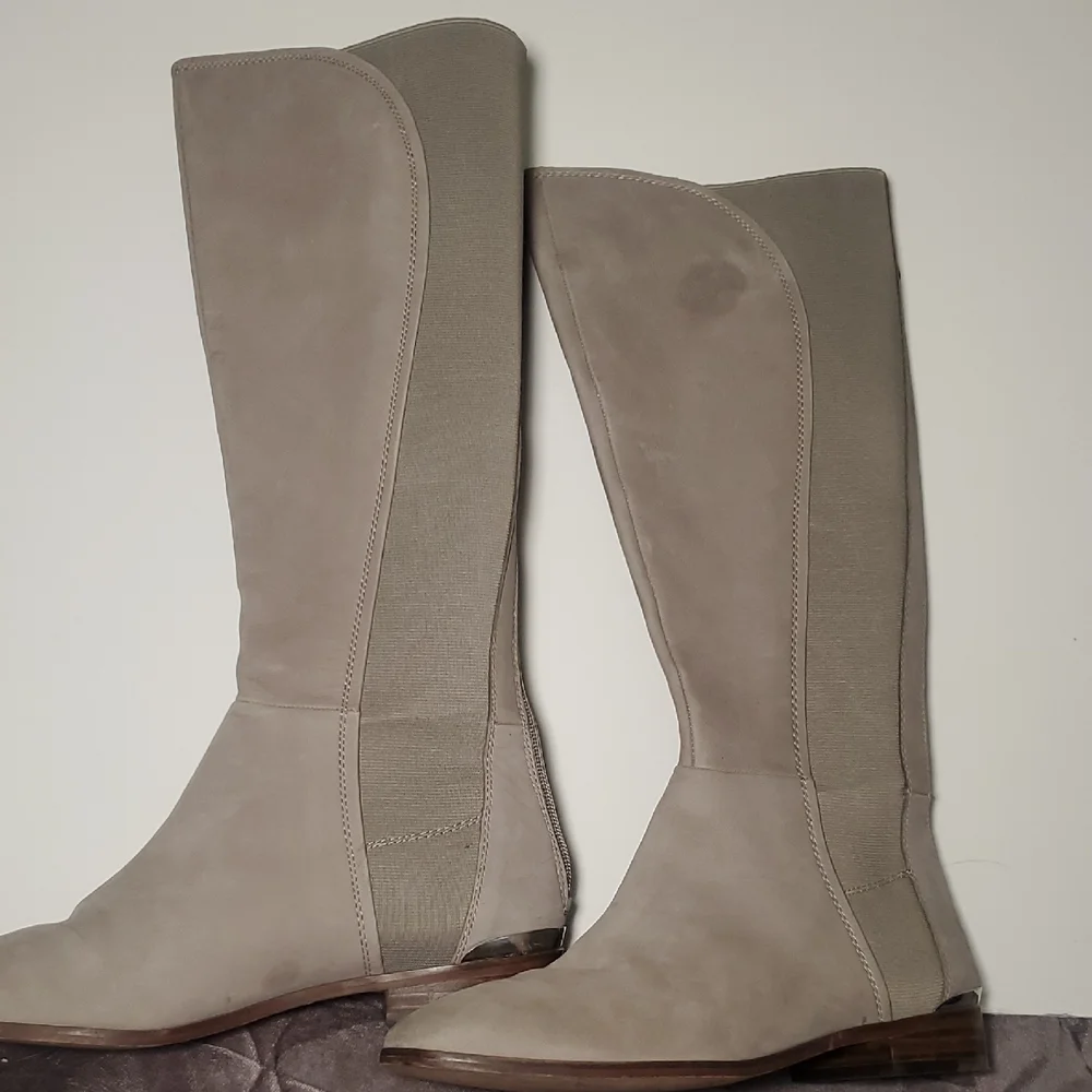 Louise Et Cie Lo Vallery Gore Panelled Women's Boots Sz 9.5 Knee-High in Taupe